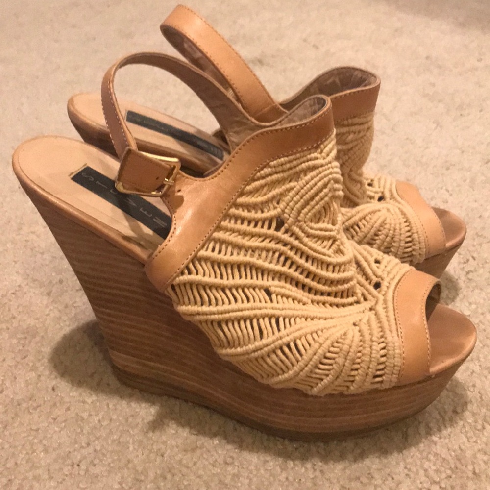 Steven platform sandals